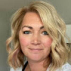 Meet your Posher, Alicia